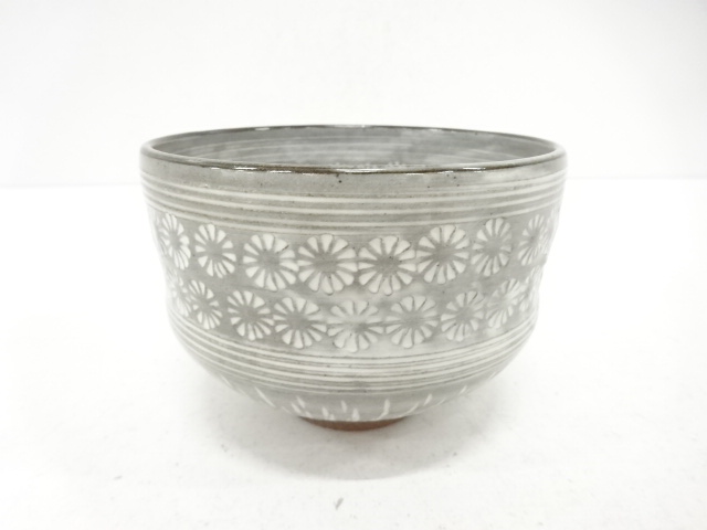 晴光造　花三島　茶碗